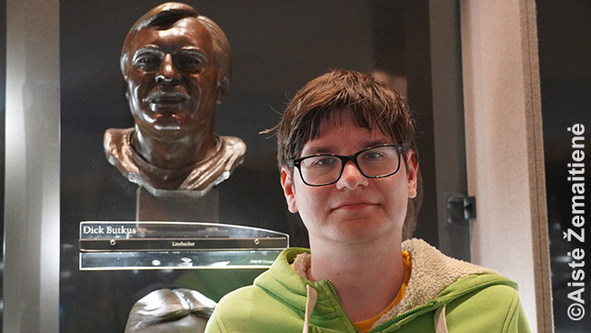 Dick Butkus bust at the Hall of Fame