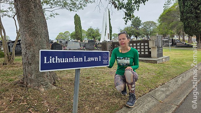 Sidnėjaus lietuvių kapinių zonoje