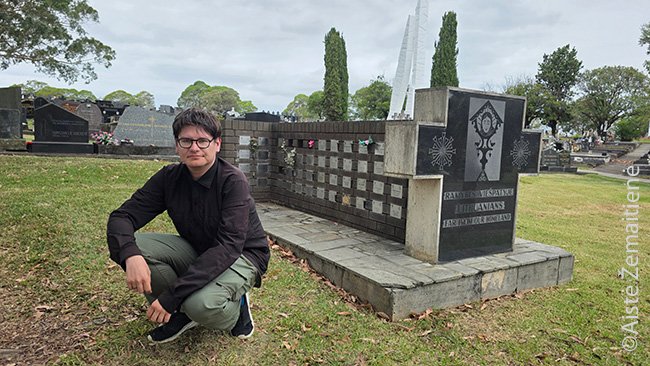 Sidnėjaus lietuvių kapinyne