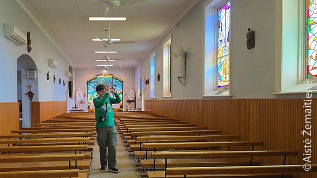 Fotografuoju bažnyčios vidų