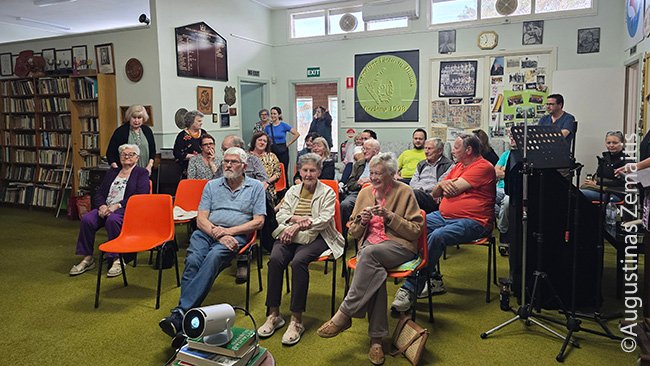 Paskaitos-pasakojimo klausytojai Džilongo lietuvių namuose