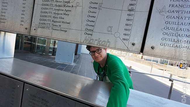 Ieškau lietuviškų paavrdžių ant Frimantlio Welcome Walls