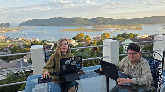 Dirbame nuotoliu Knysna miestelyje, jau išvažiavę iš Keiptauno