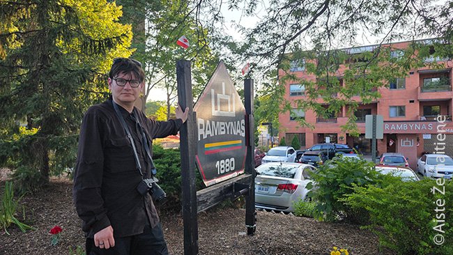Prie parduotų Hamiltono pensininkų namų "Rambynas"